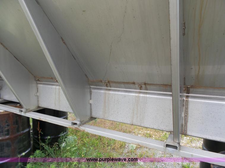 image for item L6167 Henderson stainless steel spreader