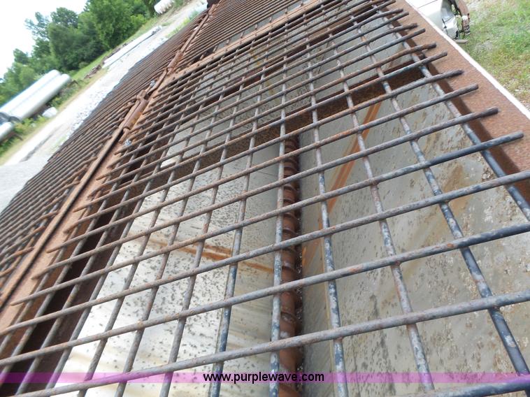 image for item L6167 Henderson stainless steel spreader