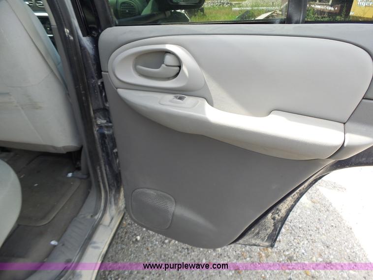 image for item L6168 2008 Chevrolet TrailBlazer SUV