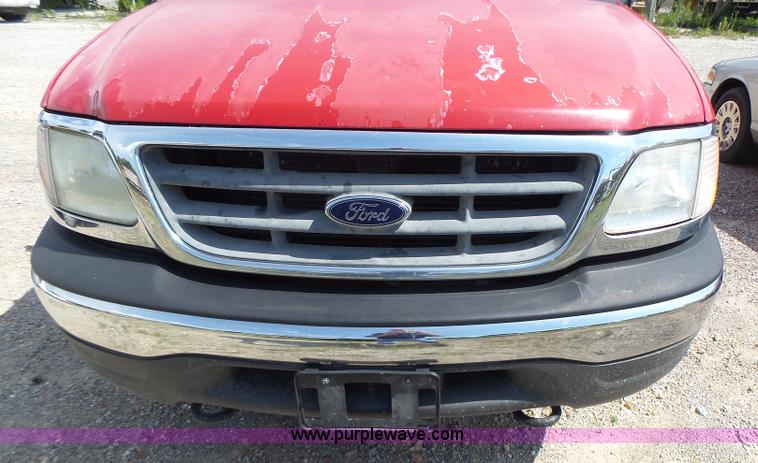image for item L6169 2003 Ford F150 SuperCab pickup truck