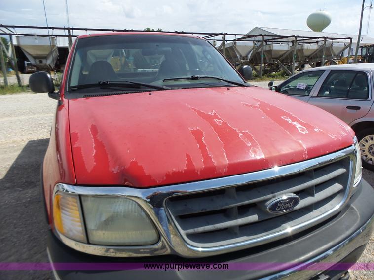 image for item L6169 2003 Ford F150 SuperCab pickup truck