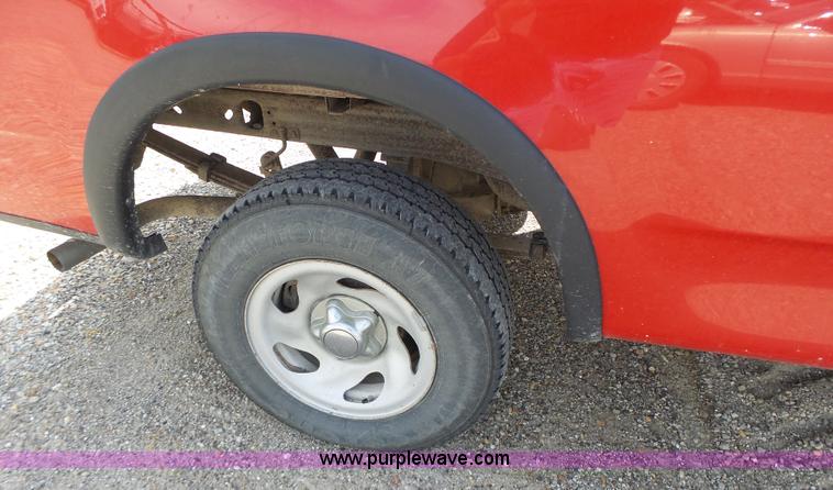 image for item L6169 2003 Ford F150 SuperCab pickup truck