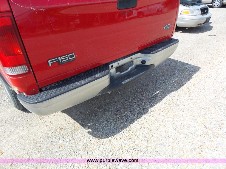 image for item L6169 2003 Ford F150 SuperCab pickup truck