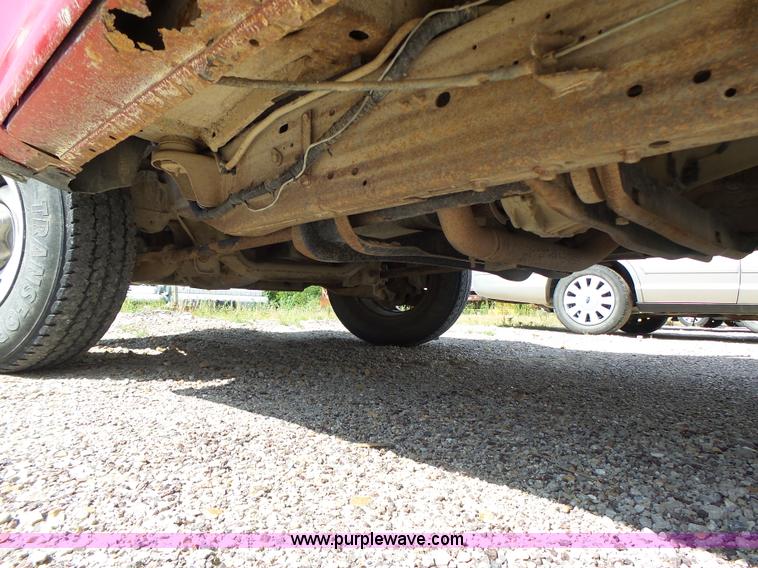 image for item L6169 2003 Ford F150 SuperCab pickup truck