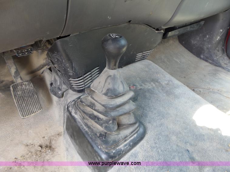 image for item L6169 2003 Ford F150 SuperCab pickup truck