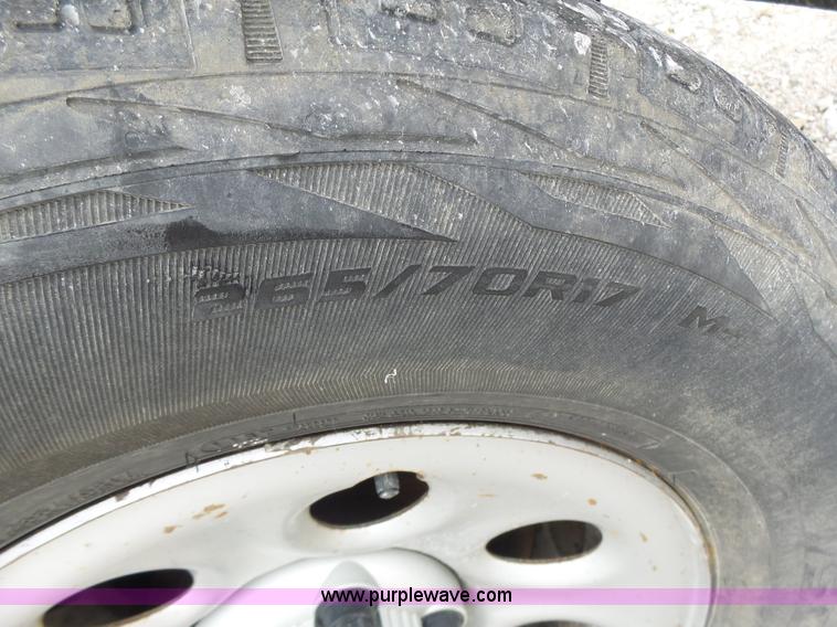 image for item L6174 2005 Chevrolet Silverado 1500 Ext. Cab pickup truck