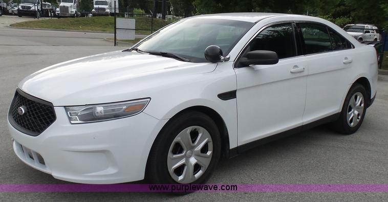 image for item L7040 2013 Ford Taurus Police