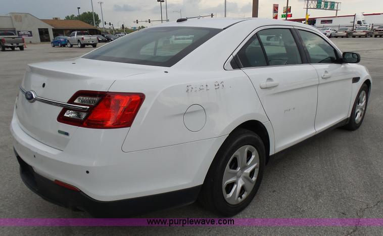 image for item L7040 2013 Ford Taurus Police