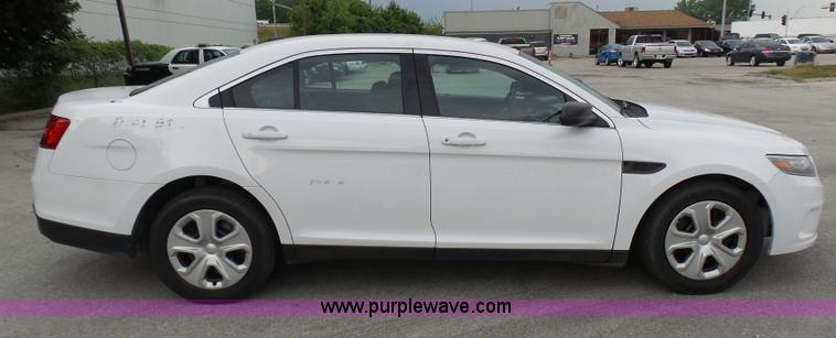 image for item L7040 2013 Ford Taurus Police