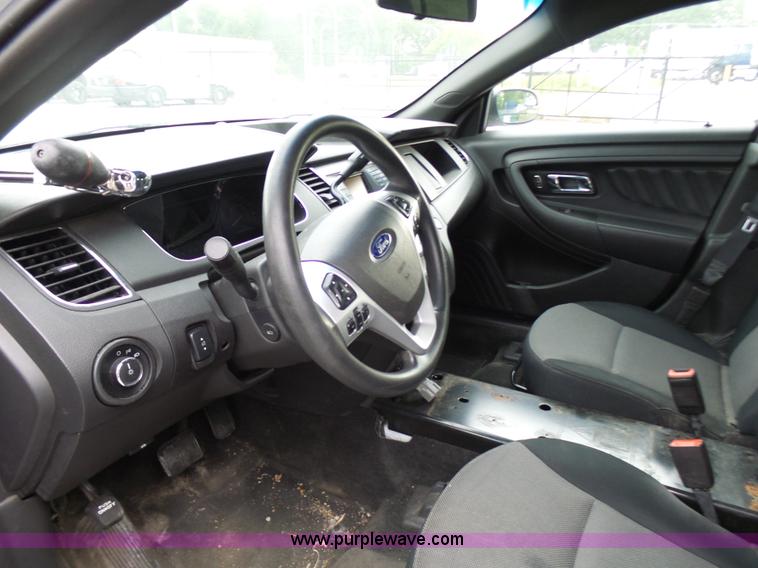 image for item L7040 2013 Ford Taurus Police