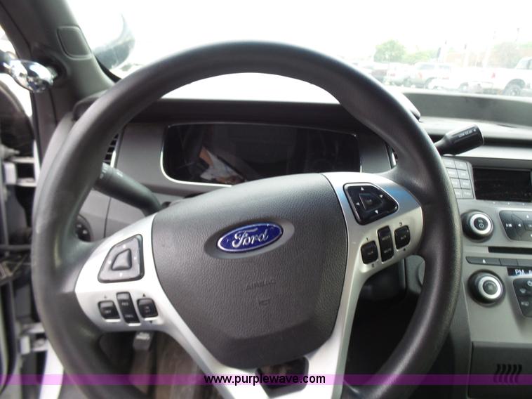 image for item L7040 2013 Ford Taurus Police