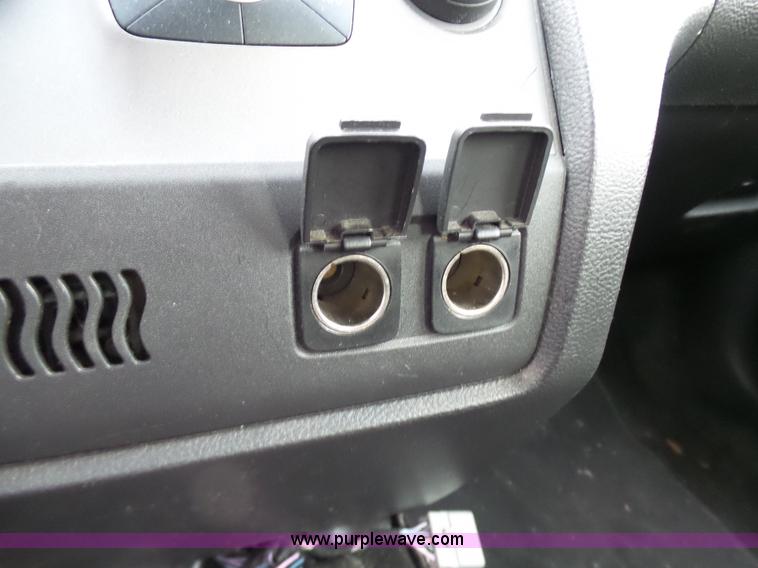 image for item L7040 2013 Ford Taurus Police