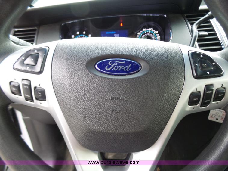 image for item L7040 2013 Ford Taurus Police