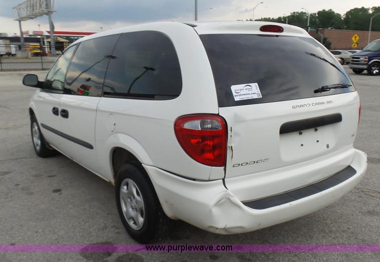 image for item L7041 2003 Dodge Grand Caravan SE