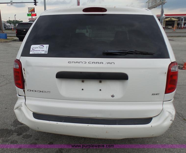 image for item L7041 2003 Dodge Grand Caravan SE