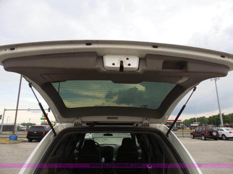 image for item L7041 2003 Dodge Grand Caravan SE