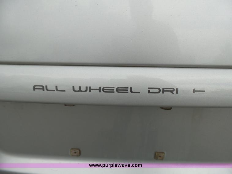 image for item L7042 2000 Dodge Grand Caravan