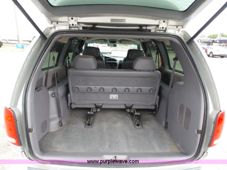 image for item L7042 2000 Dodge Grand Caravan