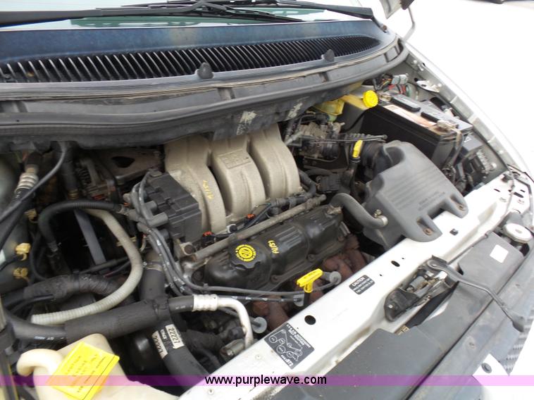 image for item L7042 2000 Dodge Grand Caravan