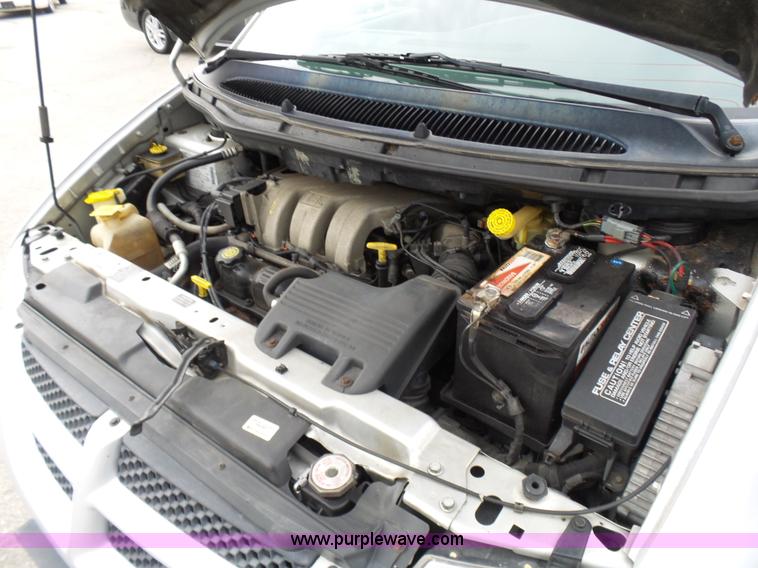 image for item L7042 2000 Dodge Grand Caravan