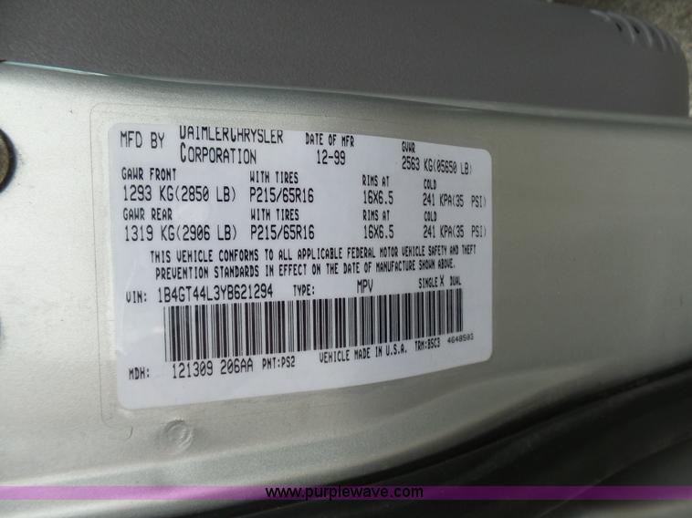 image for item L7042 2000 Dodge Grand Caravan