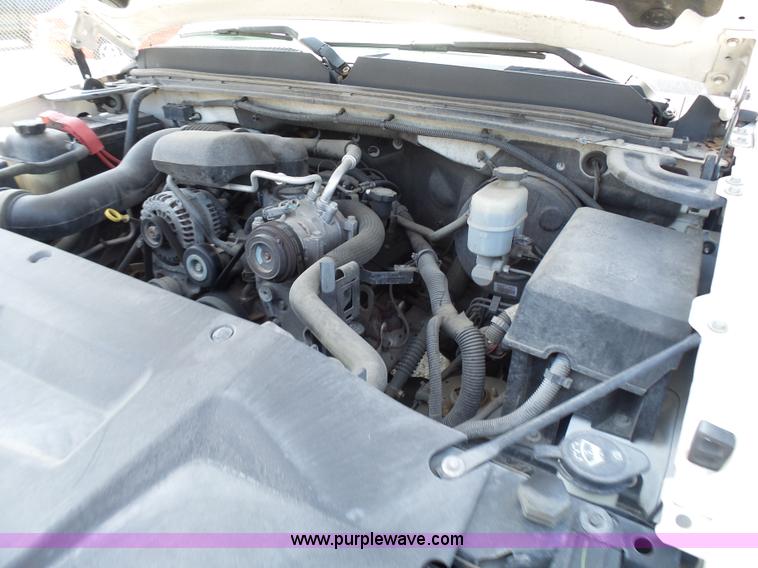 image for item L7059 2008 GMC Sierra 1500 pickup truck