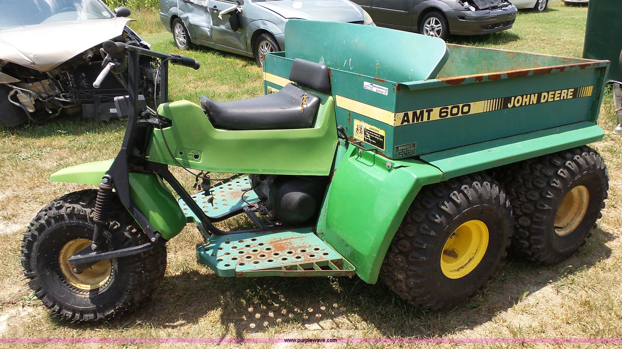 John Deere AMT600 Gator utility vehicle in Richland, MO Item BM9748