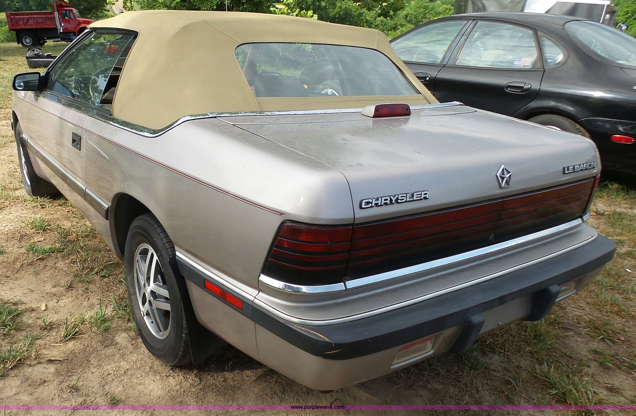1988 Chrysler Lebaron convertible in Richland, MO | Item K1196 sold