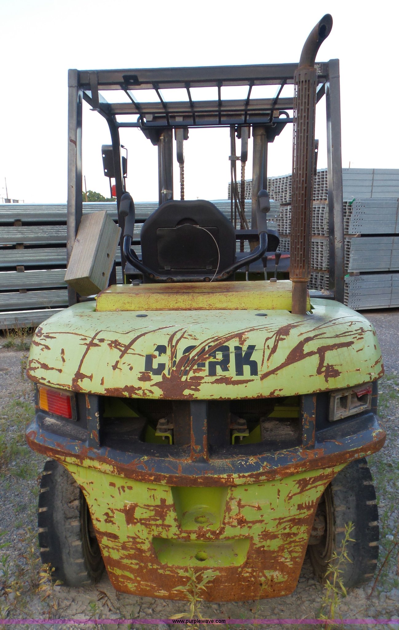 Clark CMP400 forklift in Knoxville, TN Item L6750 sold Purple Wave