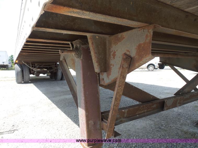 image for item BS9846 1993 Monon MA3-32-ST-53W dry van trailer