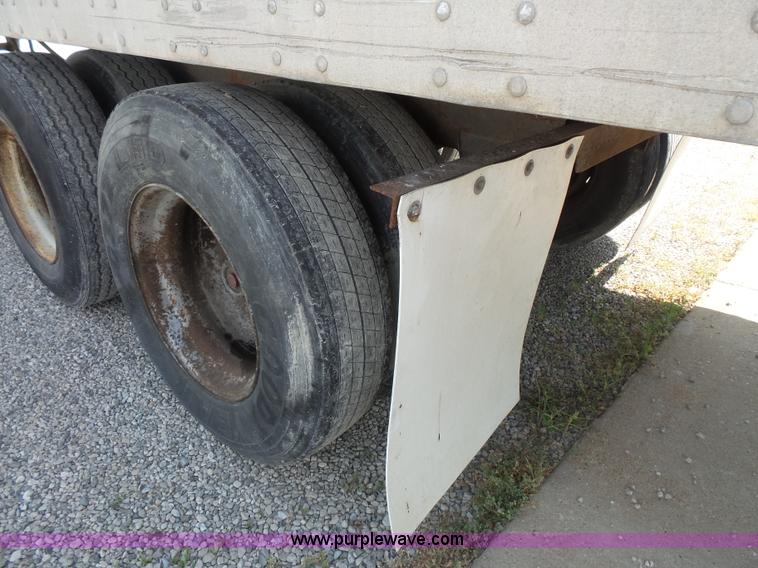 image for item BS9846 1993 Monon MA3-32-ST-53W dry van trailer