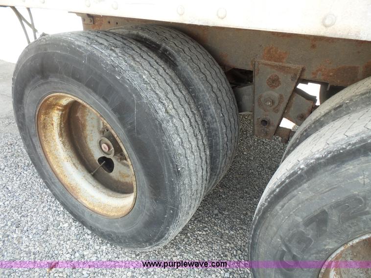 image for item BS9846 1993 Monon MA3-32-ST-53W dry van trailer