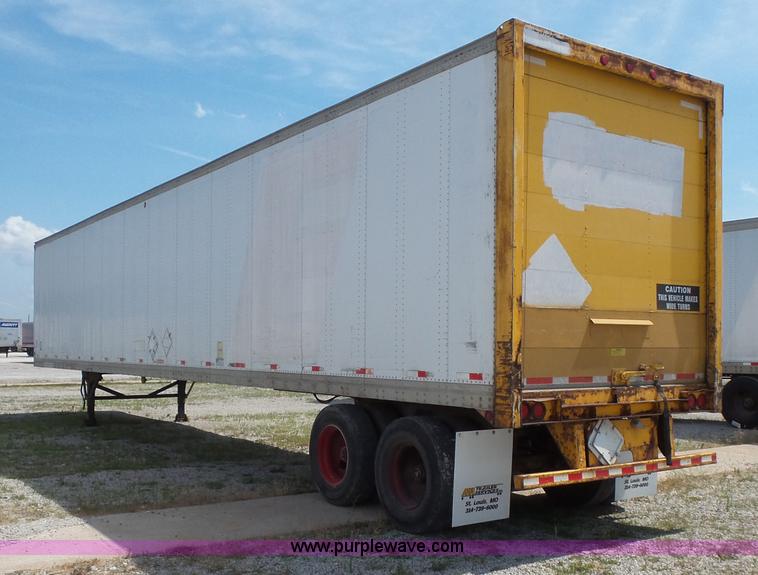 image for item BS9848 1995 Strick dry van trailer