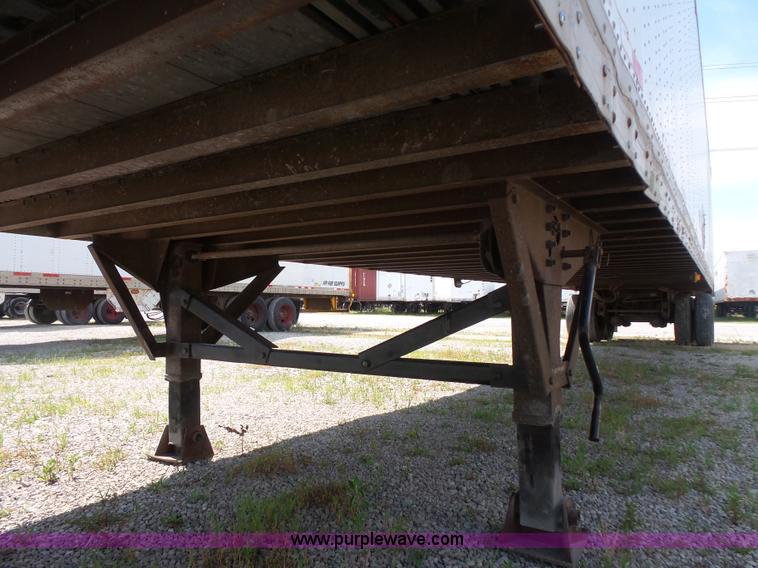 image for item BS9848 1995 Strick dry van trailer