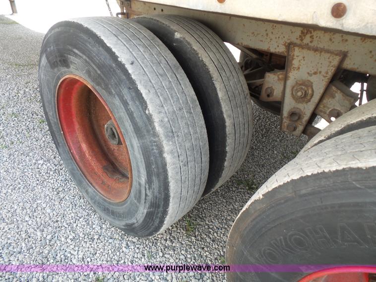 image for item BS9850 1999 Great Dane 741TP dry van trailer