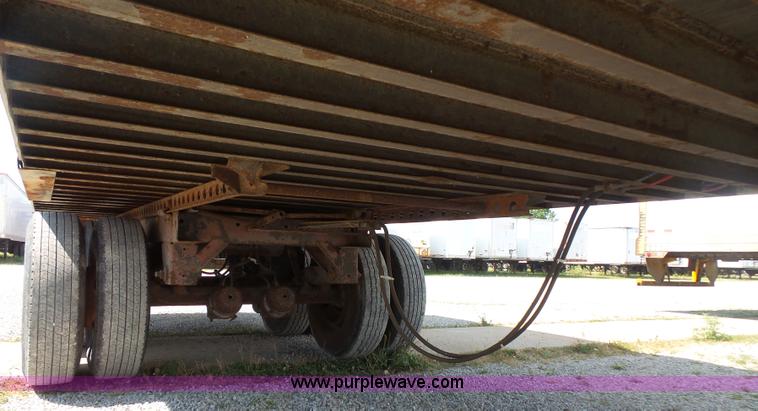 image for item BS9851 1995 Wabash dry van trailer