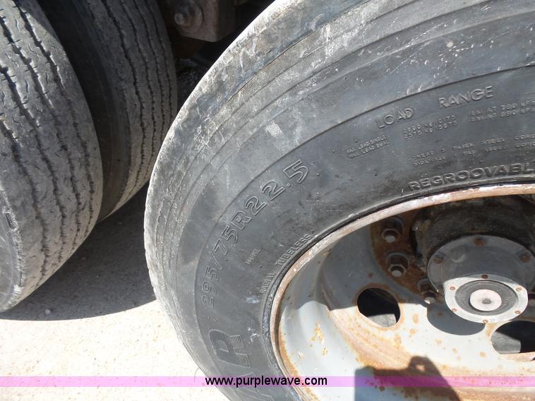 image for item BS9851 1995 Wabash dry van trailer