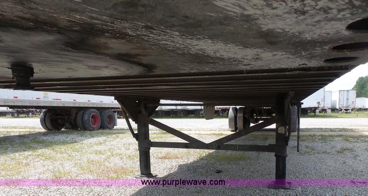 image for item BS9852 2003 Great Dane dry van trailer