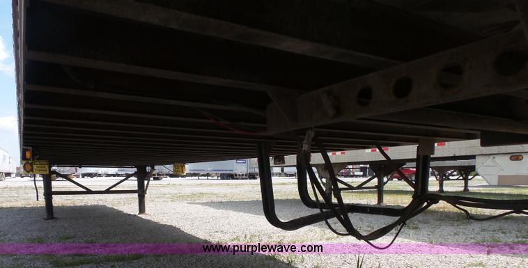 image for item BS9853 2001 Wabash dry van trailer
