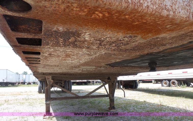 image for item BS9854 1994 Wabash dry van trailer