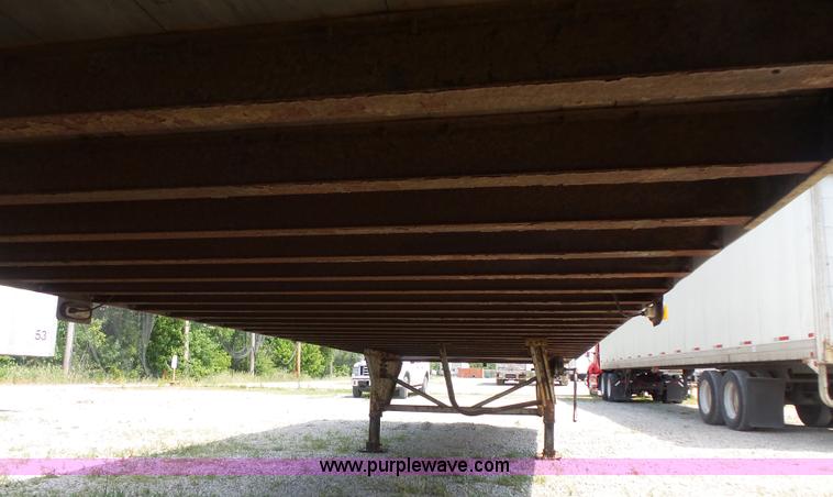 image for item BS9857 1992 Trailmobile dry van trailer