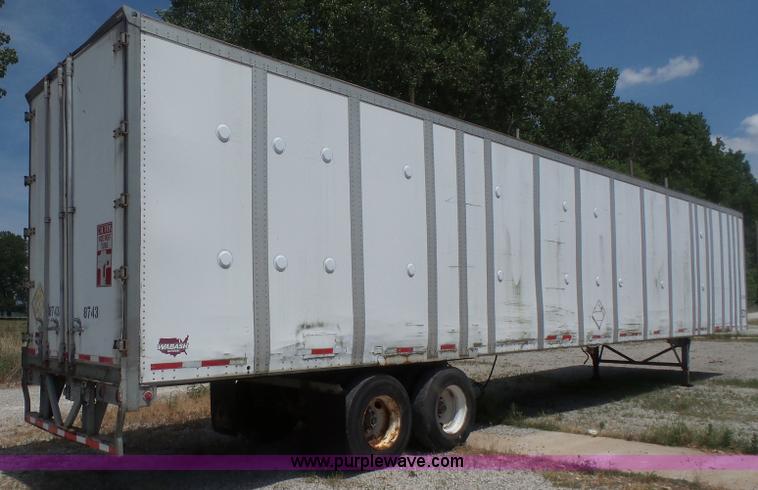 image for item BS9858 1996 dry van trailer