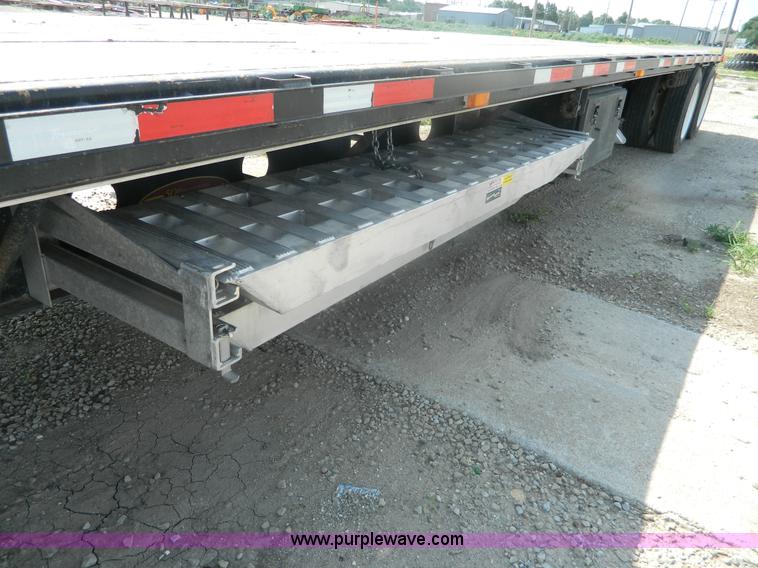 image for item J8879 2012 Transcraft DTL-2100 drop deck trailer