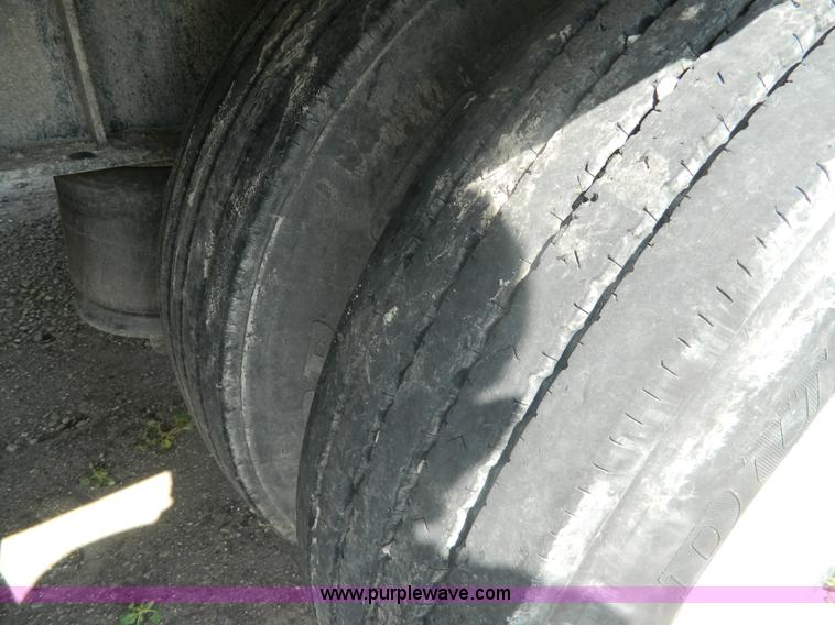 image for item J8879 2012 Transcraft DTL-2100 drop deck trailer