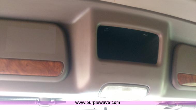 image for item K3237 2009 Peterbilt 386 semi truck