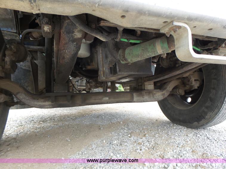 image for item L6177 1992 Kenworth T400 semi truck