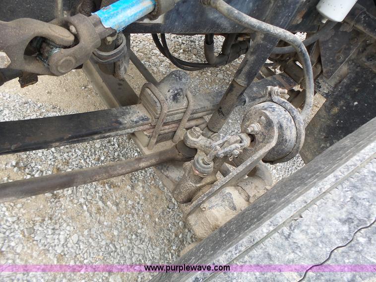 image for item L6177 1992 Kenworth T400 semi truck