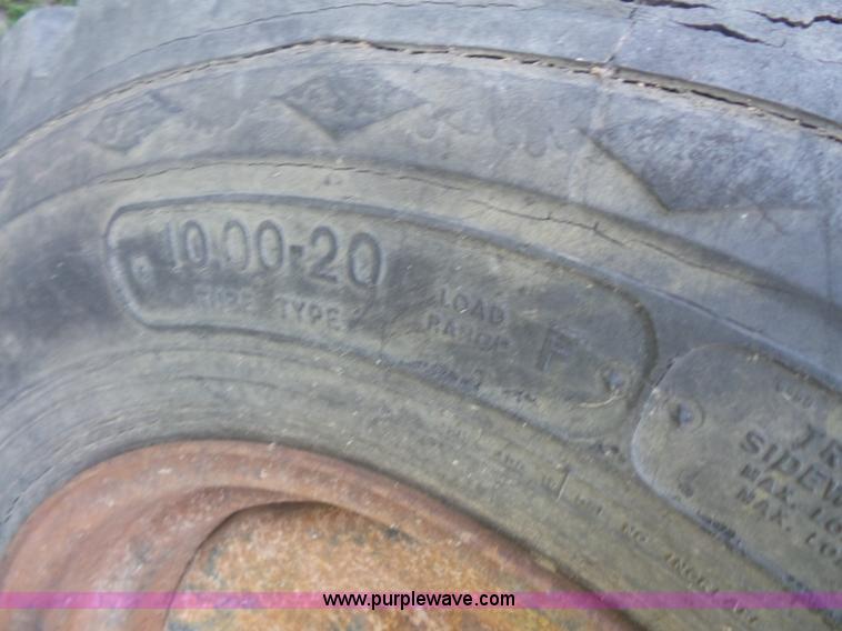 image for item BS9837 Knight manure spreader