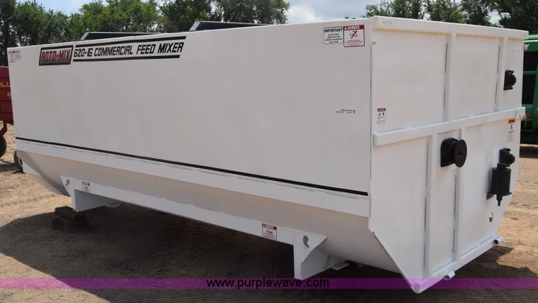 image for item CB9041 RotoMix 620-16 feed mixer