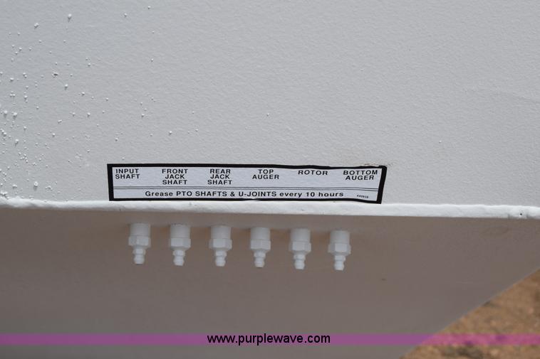 image for item CB9041 RotoMix 620-16 feed mixer